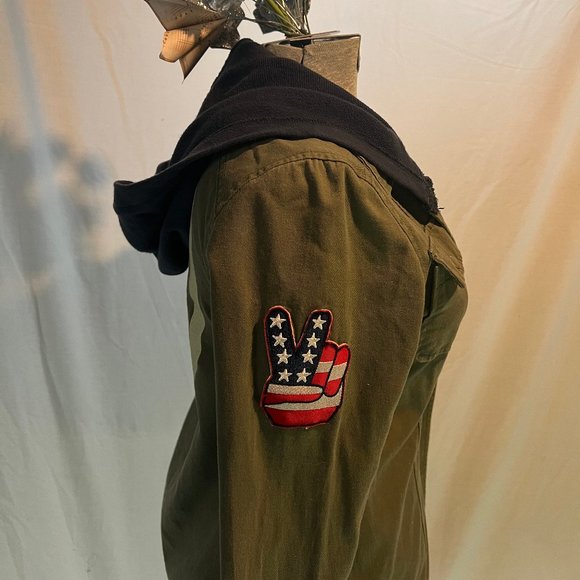 Peace Jacket - Picture 4 of 6